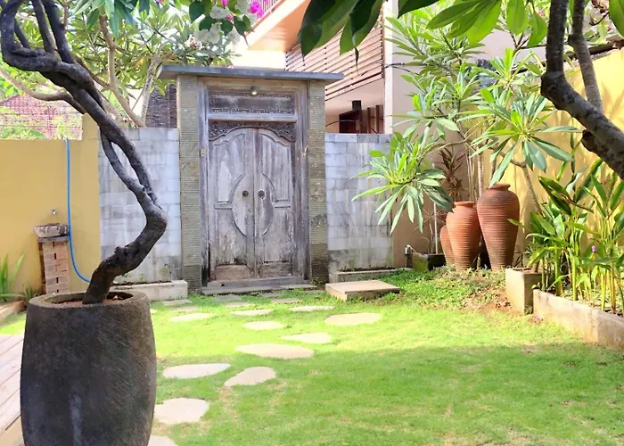 Nuansa Kori House 4 Bedrooms, 別荘 ジンバラン