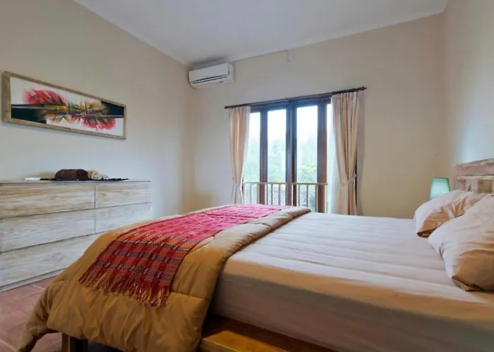 別荘 Nuansa Kori House 4 Bedrooms,