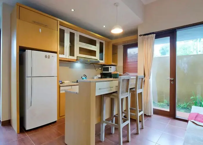 Nuansa Kori House 4 Bedrooms, * ジンバラン