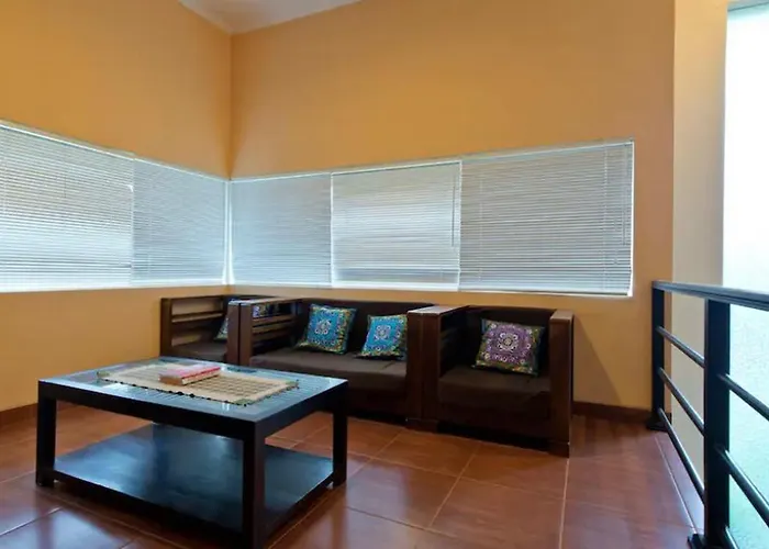 別荘 Nuansa Kori House 4 Bedrooms, ジンバラン