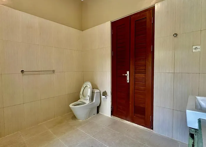別荘 Nuansa Kori House 4 Bedrooms, ジンバラン